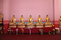 В центральном хуруле Калмыкии прошла церемония освящения статуй Будды и реликвий для ступы