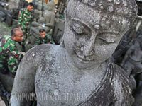 В Китае найдены три тысячи статуй Будд, которым около 1,5 тысяч лет