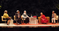 «Наводя мосты: беседы религиозных лидеров с Далай-ламой»
