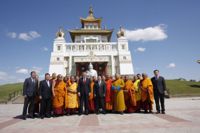 Президент Монголии и хамбо-лама посетили центральный хурул Калмыкии