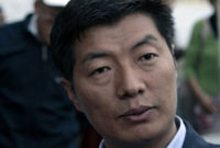 Преемником Его Святейшества Далай-ламы XIV на посту главы Тибета стал 43-летний Лобсанг Сангей
