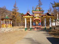 Горит 5 тысяч гектаров тайги, включая нацпарк "Алханай", в котором находятся святыни северного буддизма