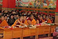 Калмыцкие монахи - студенты Дрепунг Гоманг монастыря провели для земляков большой молебен.